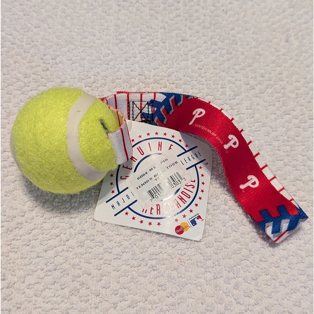 MLB Philadelphia Phillies Tennis Ball Toss Fetch Dog Toy Hunter NEW
